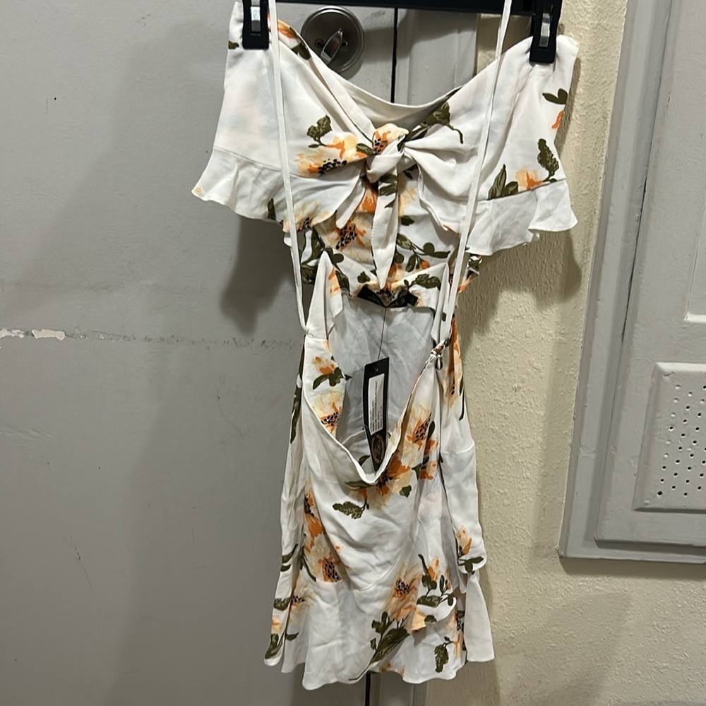 Floral Mini Dress - White and Orange - Picture 5 of 10